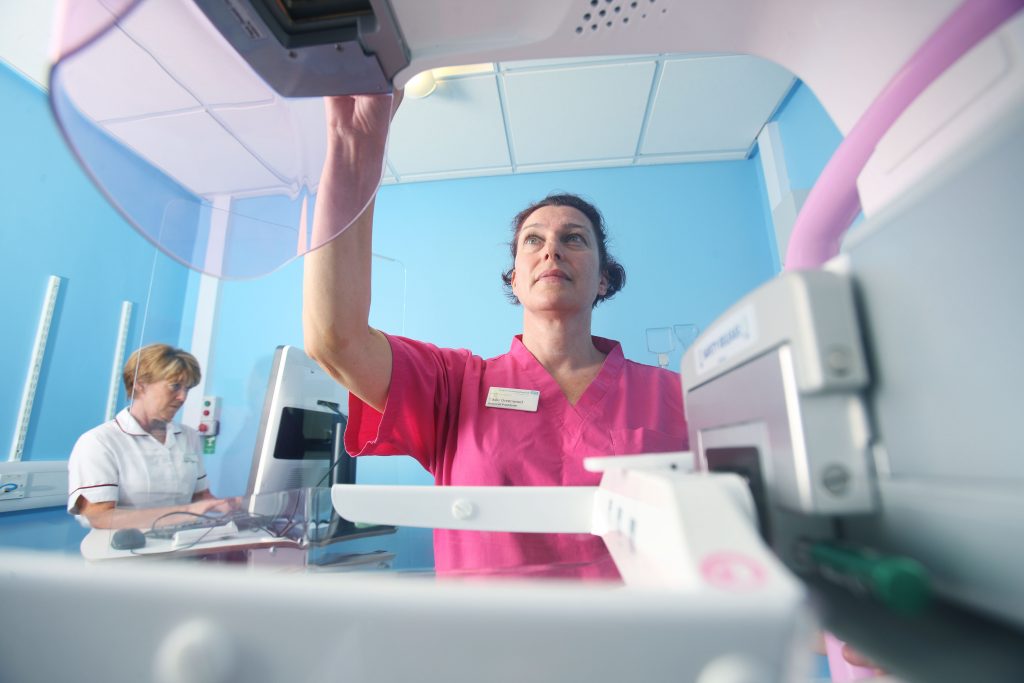 Pennine Breast Screening Service set to feature live on ITV1’s ‘Lorraine’