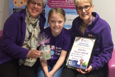 Fundraiser Molly-Mae helps to ‘Rays A Smile’ at Bradford Royal Infirmary