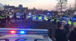 clap picture during weekly pandemic clap to say thank you to NHS and emergency staff