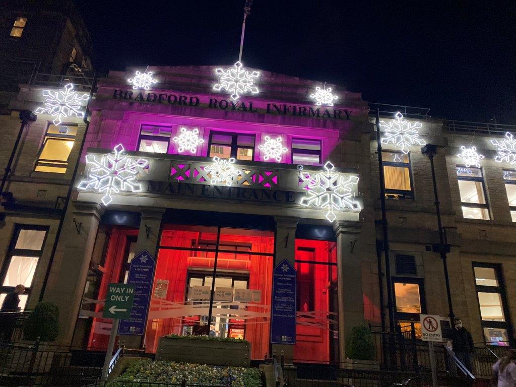 Light up our hospitals to say thank you