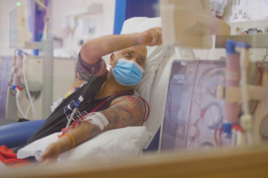 Man waiting for life-saving kidney transplant urges people to become organ donors
