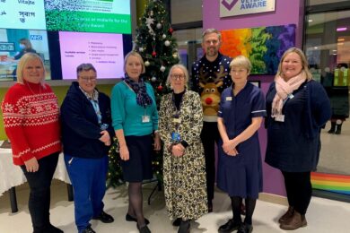 Christmas gift to support Bradford nurses