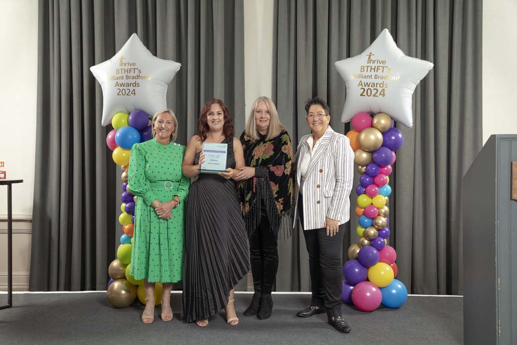 4C8A0934-Charity-Hero-of-the-Year-Award-winner-Trainee-Nursing-Associate-Claire-Walker-presented-by-L-R-Lisa-Williams-Sarah-Jones-and-Mel-Pickup