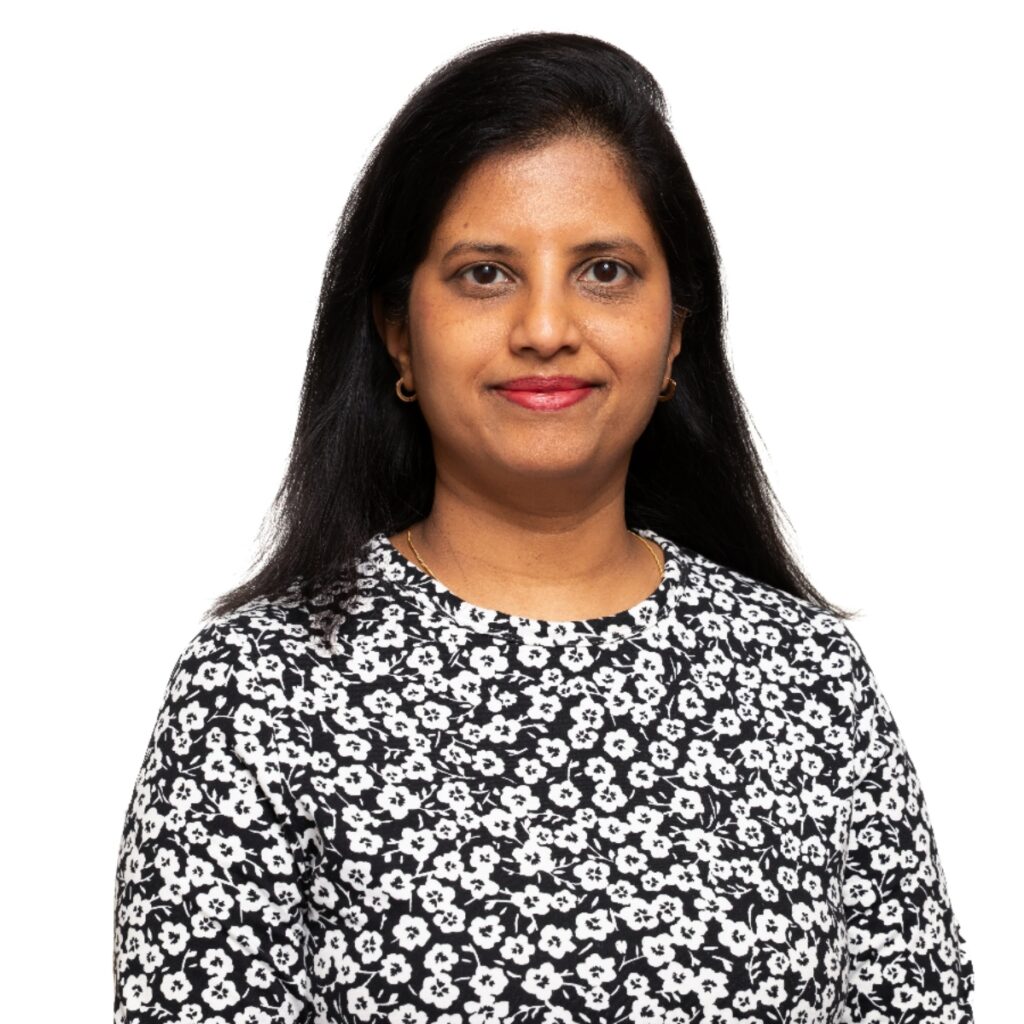 Dr Roopa Naveen